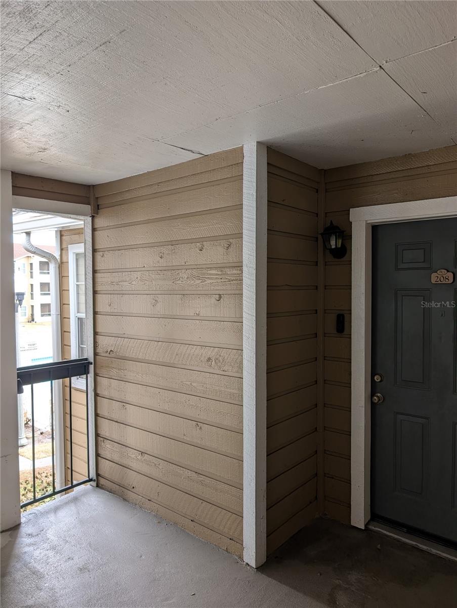 4367 THORNBRIAR LANE P208