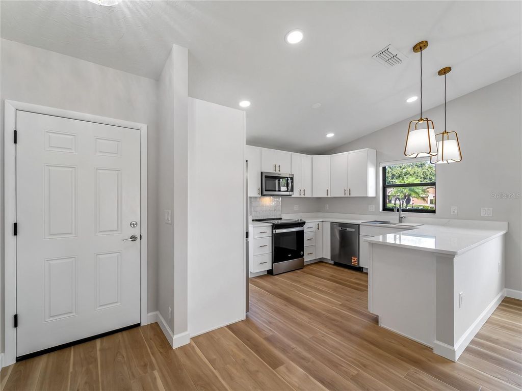 Photo of 1711 Curry Avenue #82, Nokomis, FL 34275 (MLS # N6140977)
