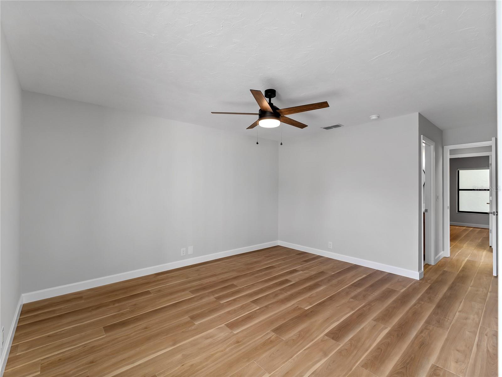 CURRY COVE - Residential
