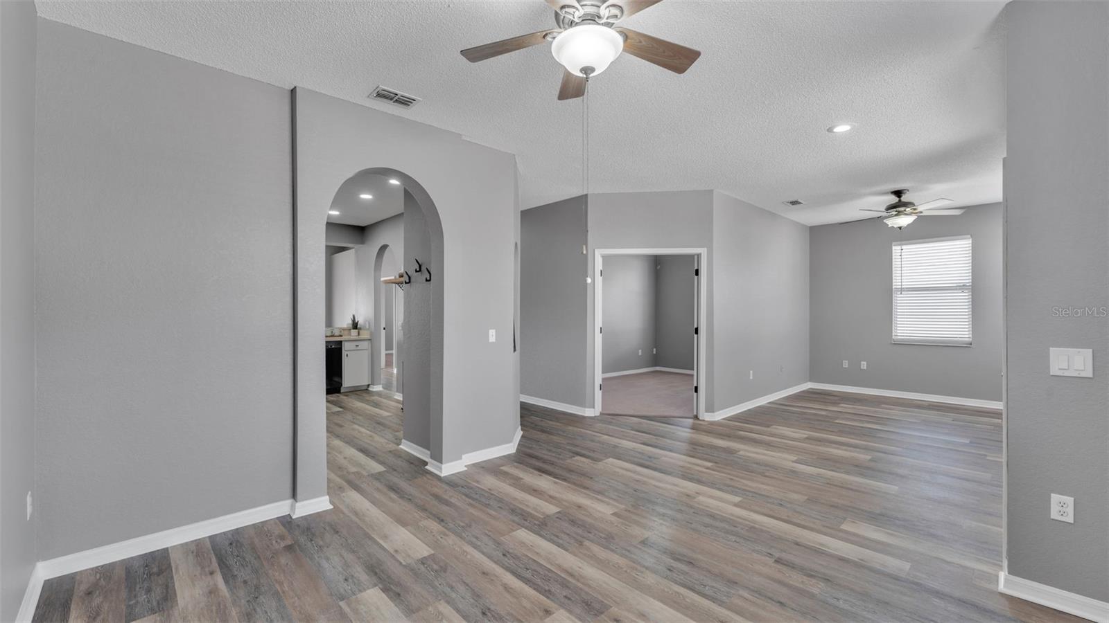 4041 BYRDS CROSSING DRIVE