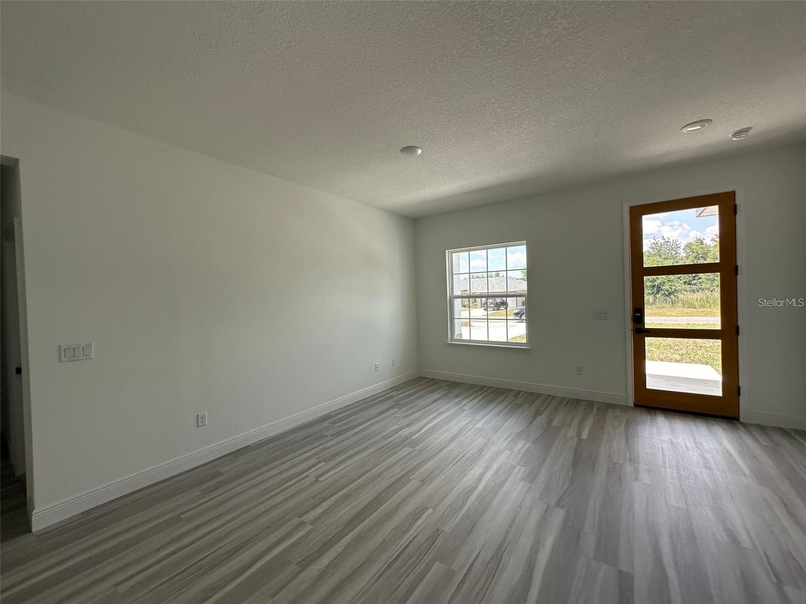 MARION OAKS UN NINE - Residential Lease