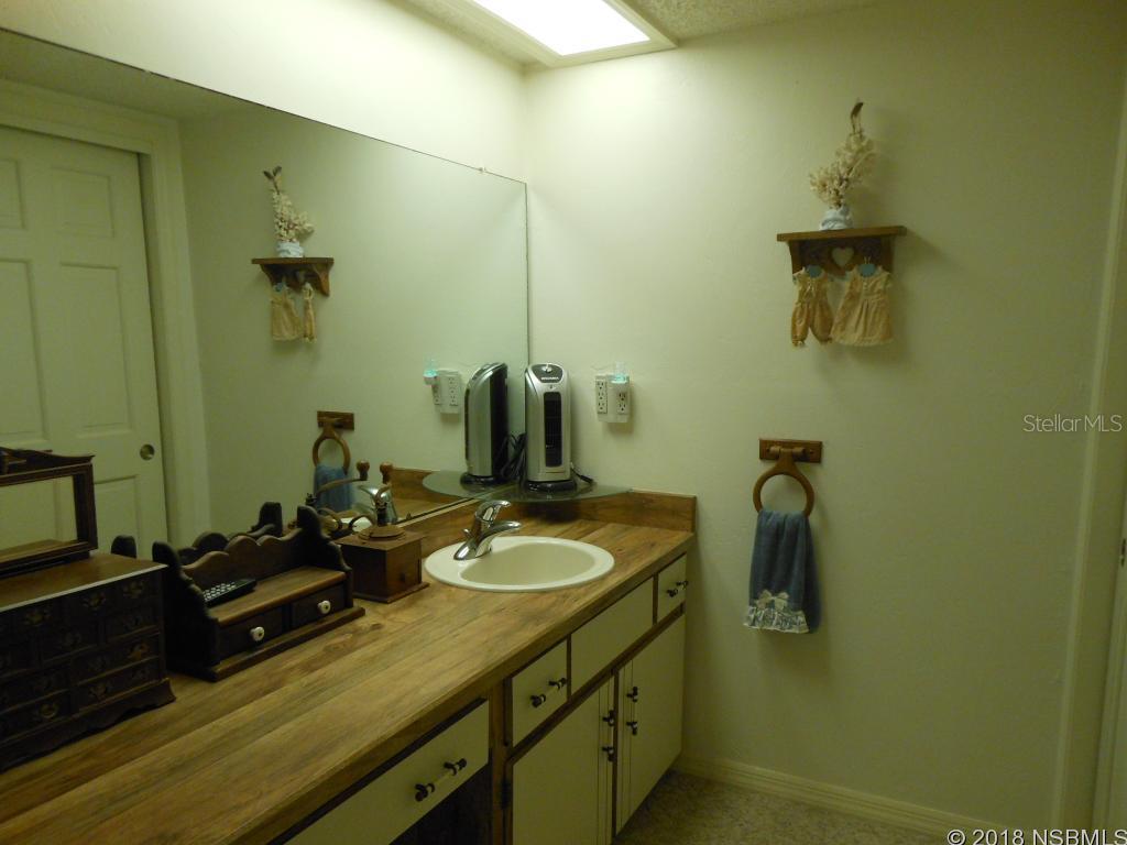 Windemere Shores Condo - Residential