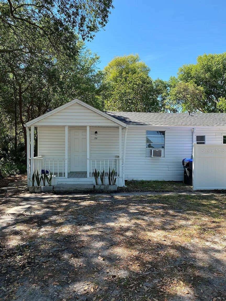 Photo of 58 Mileham Drive, Orlando, FL 32835 (MLS # O6430589)