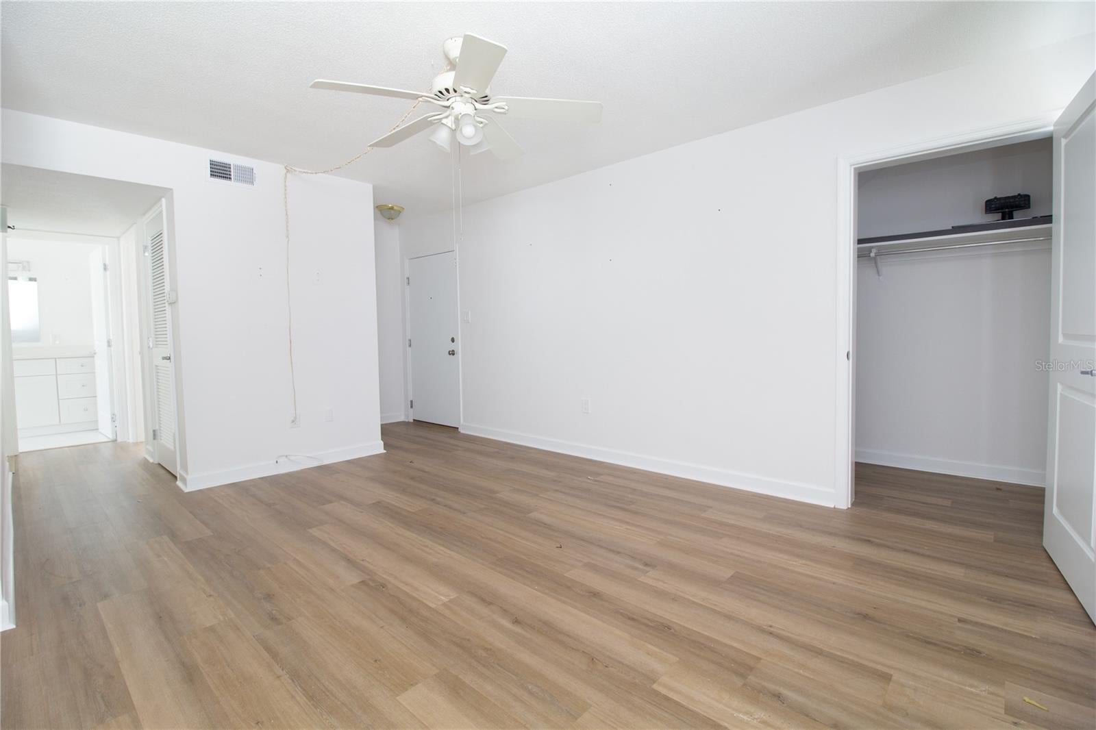 6940 A SUNSET DRIVE S 1A