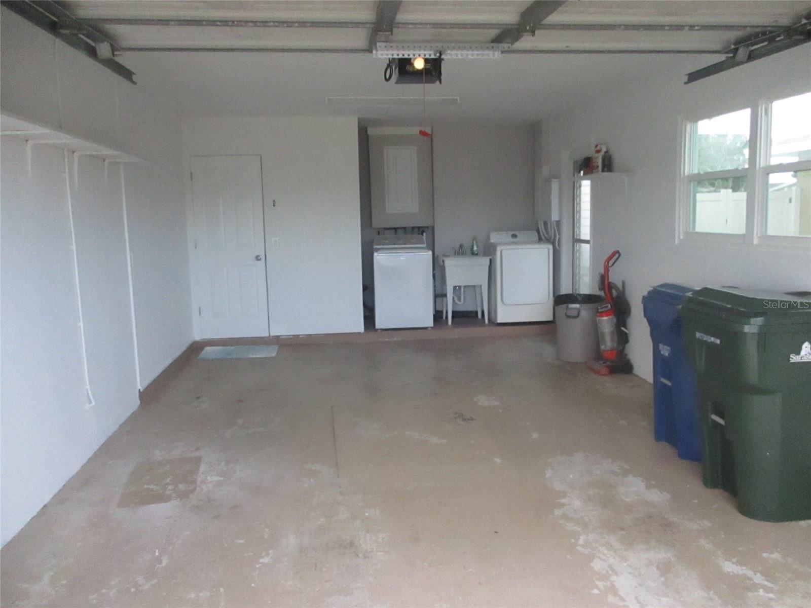 VENICE GARDENS - Residential