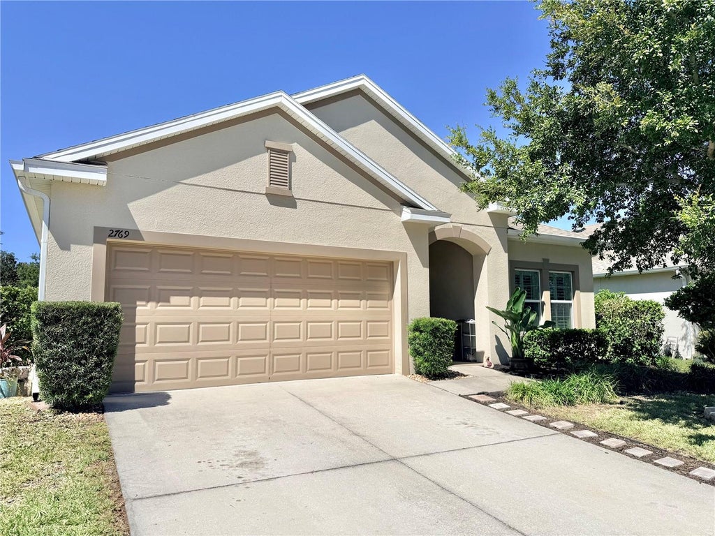 Photo of 2769 Limerick Circle, Grand Island, FL 32735 (MLS # G5118311)