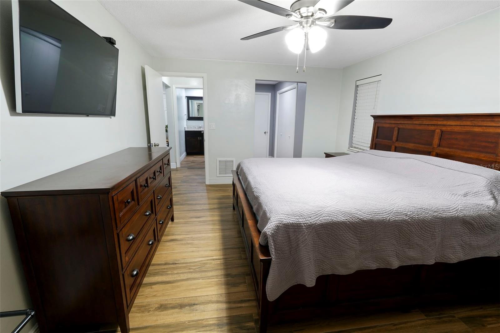 BELLEAIR PARK ESTATES - Residential