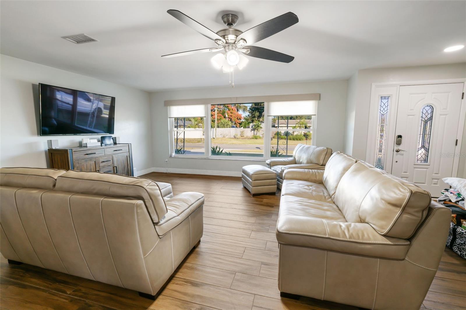 BELLEAIR PARK ESTATES - Residential