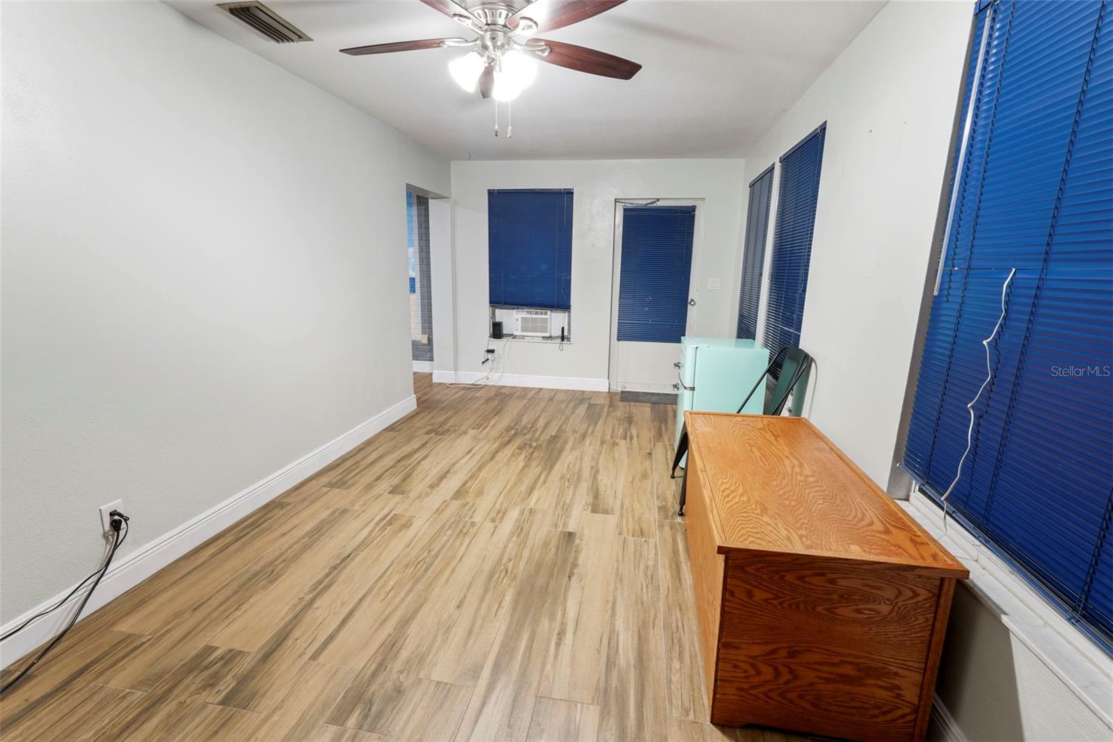 BELLEAIR PARK ESTATES - Residential