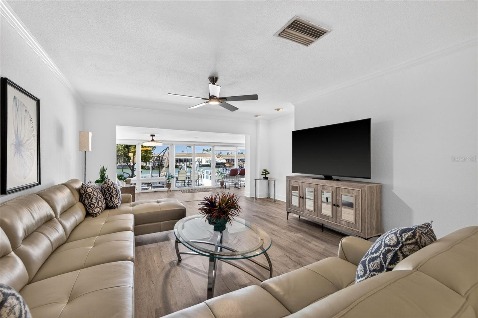 BOCA CIEGA POINT EAST - Residential