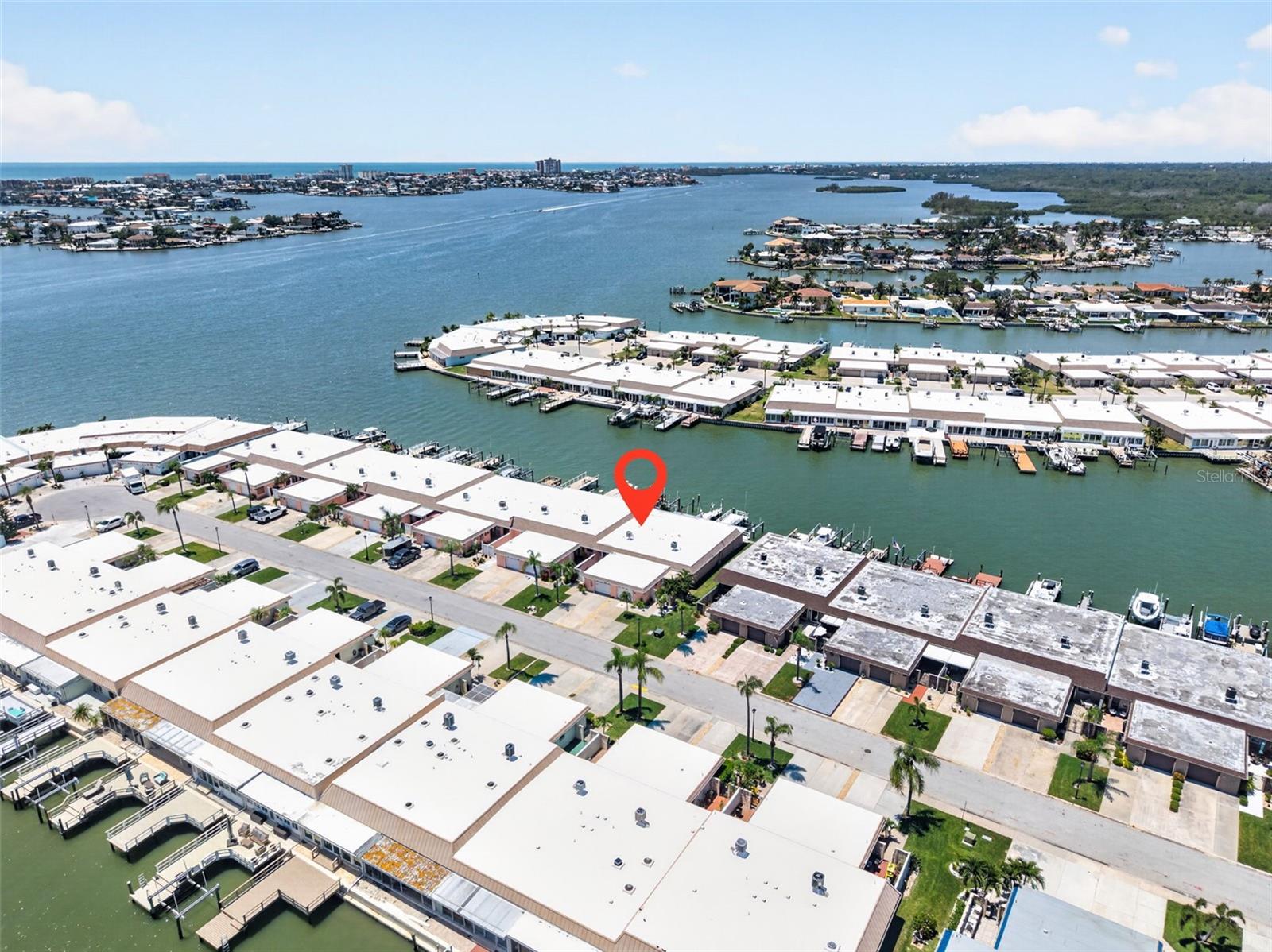 BOCA CIEGA POINT EAST - Residential
