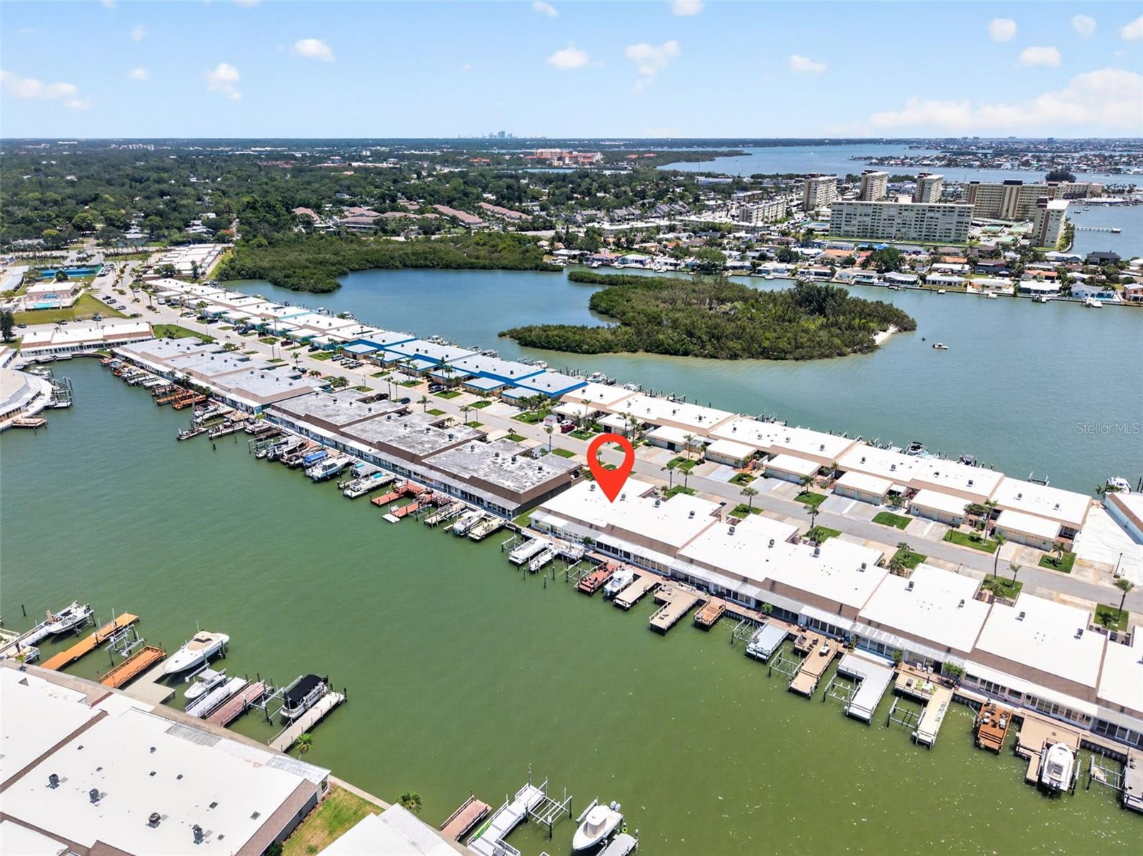 BOCA CIEGA POINT EAST - Residential