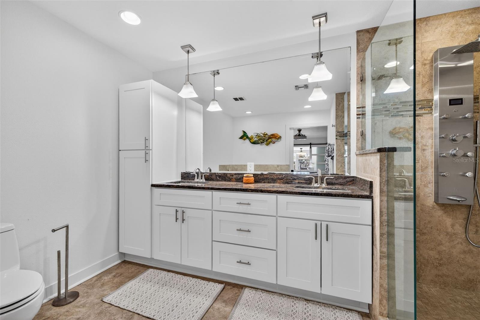 BOCA CIEGA POINT EAST - Residential