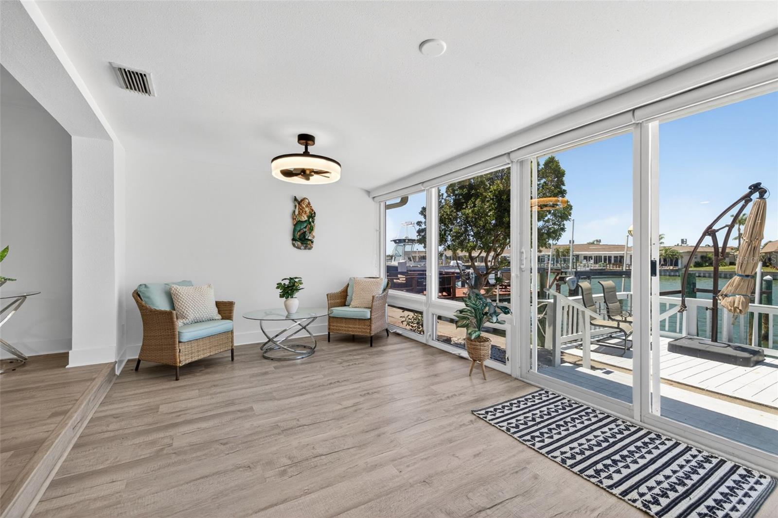 BOCA CIEGA POINT EAST - Residential