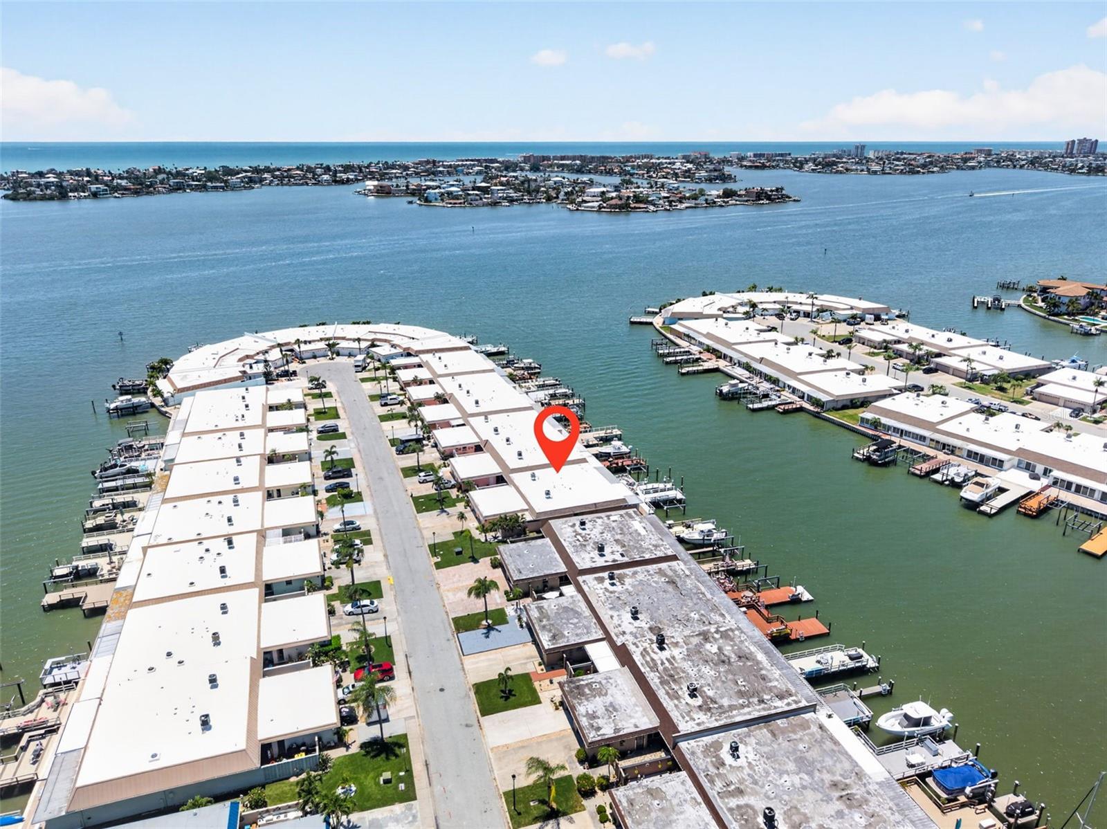 BOCA CIEGA POINT EAST - Residential