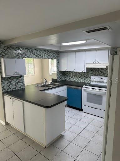 BEACON SQUARE - Residential Lease