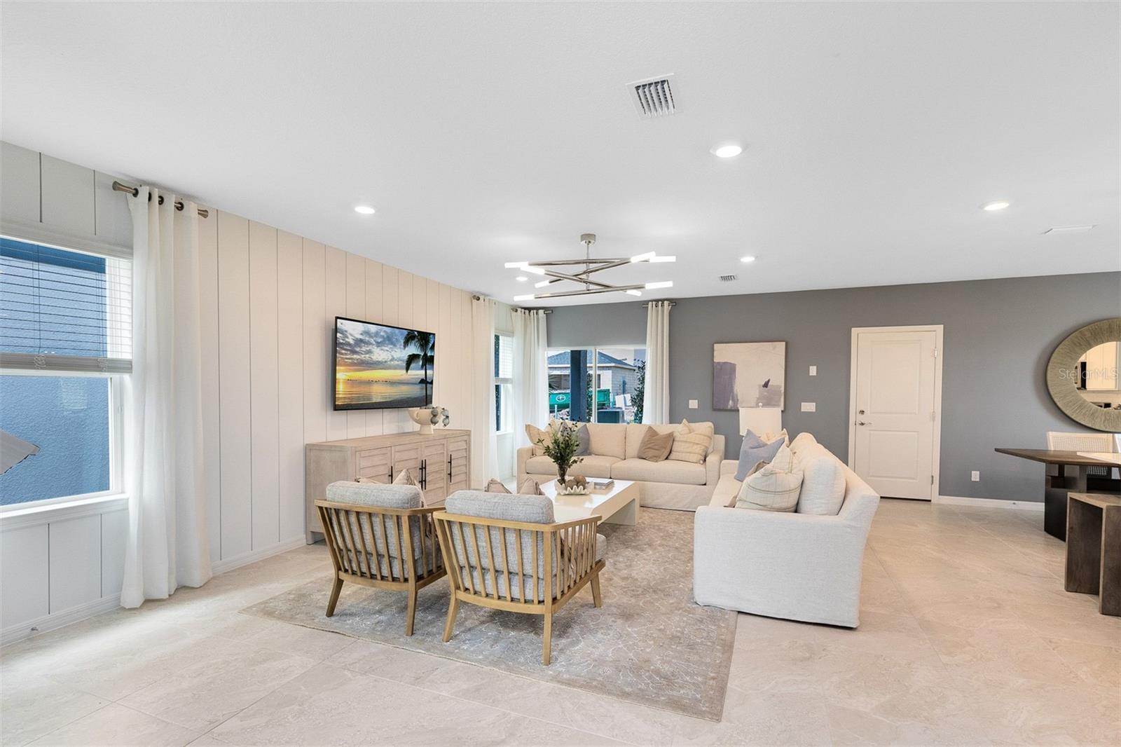 PARKSIDE TRAILS - Residential