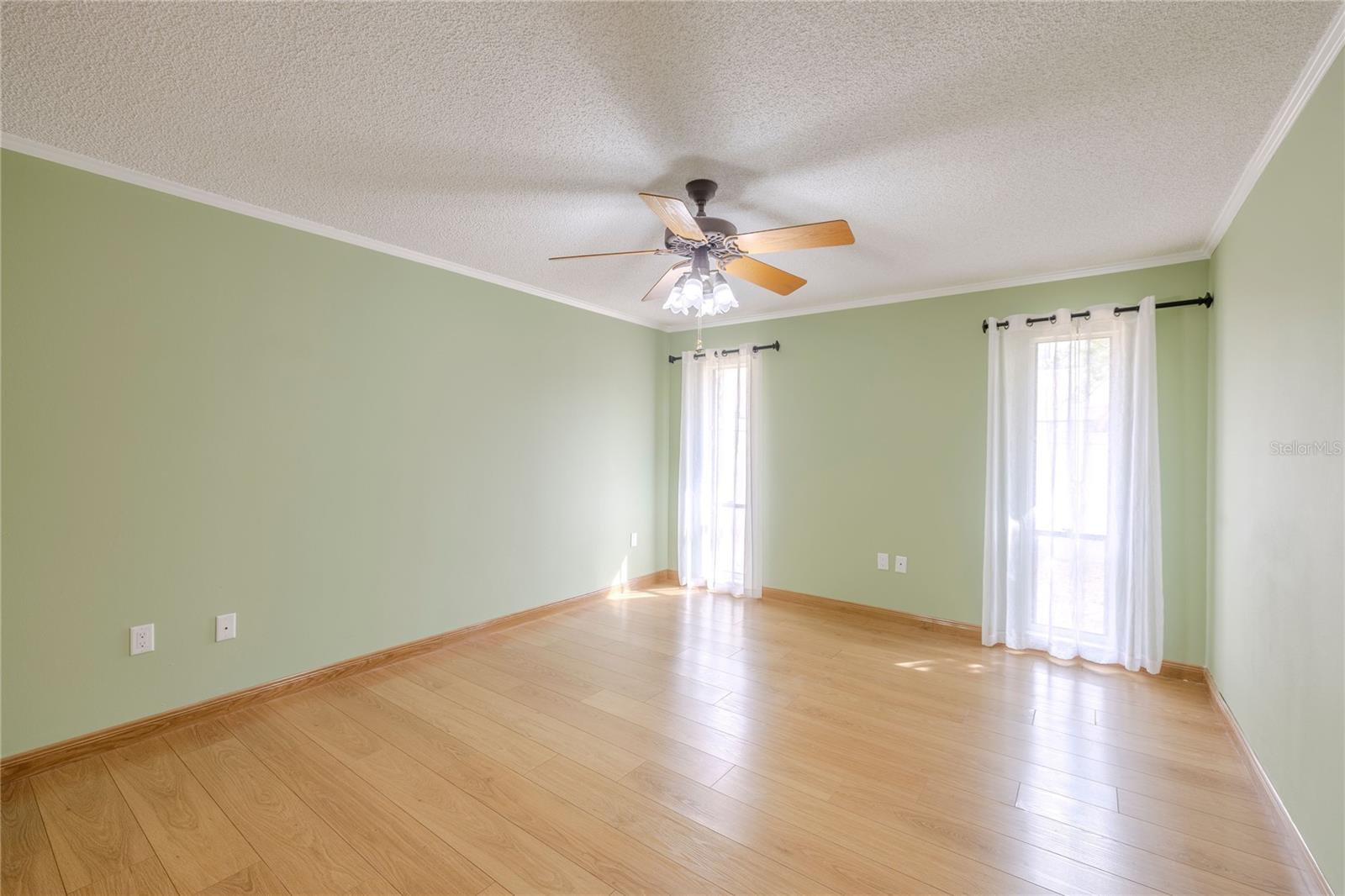 DOVER GREEN CONDO - Residential