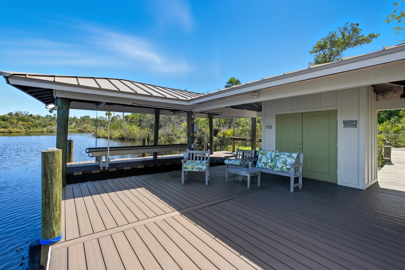 TOMOKA RIVERFRONT - Residential