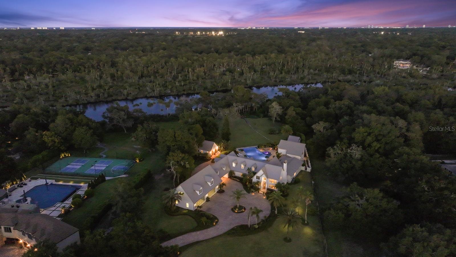 TOMOKA RIVERFRONT - Residential