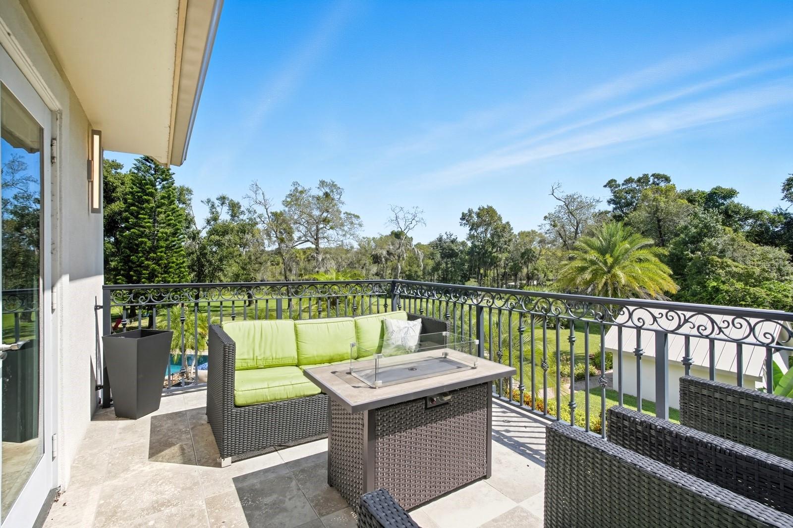 TOMOKA RIVERFRONT - Residential