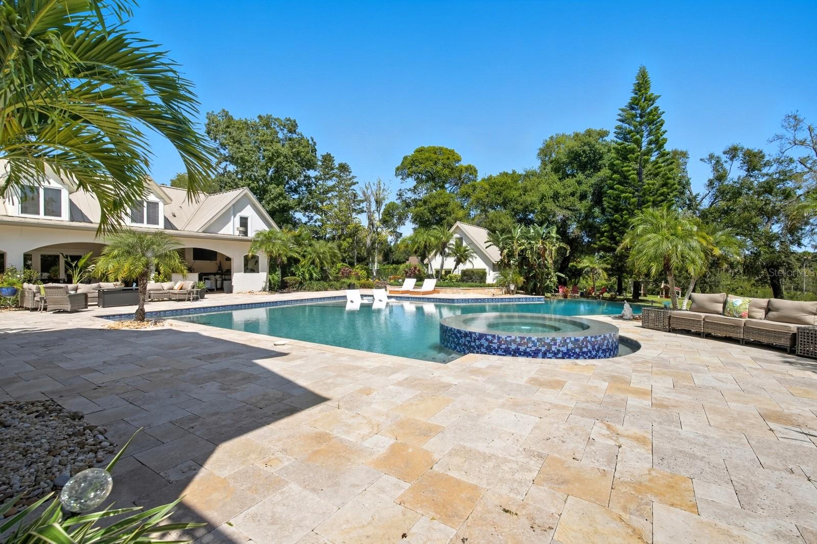 TOMOKA RIVERFRONT - Residential