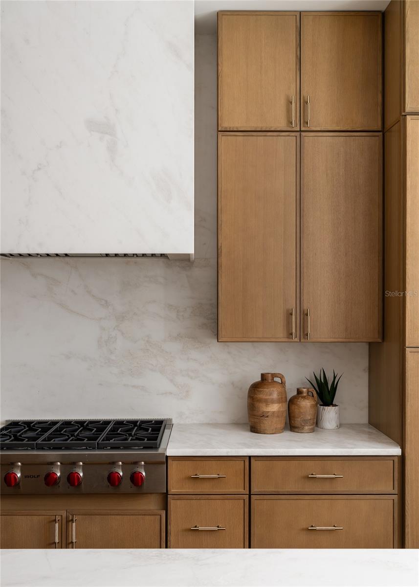 BEACH PARK - Residential Lease