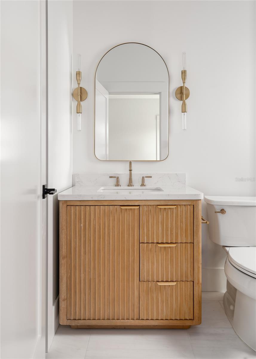 BEACH PARK - Residential Lease