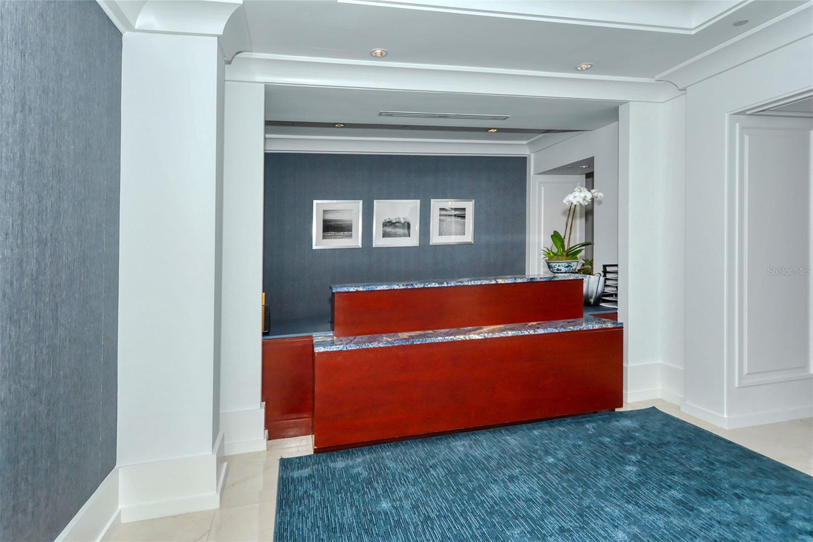 1350 MAIN RESIDENTIAL - Residential