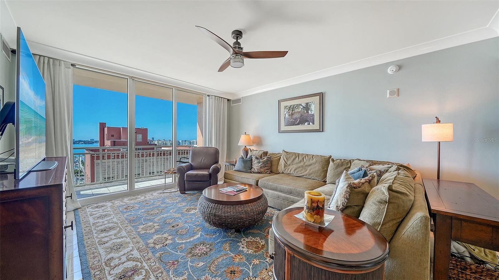 1350 MAIN STREET 1208