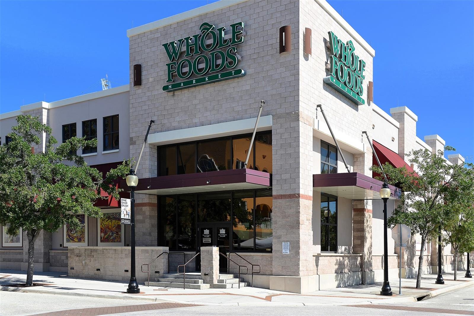 1350 MAIN RESIDENTIAL - Residential