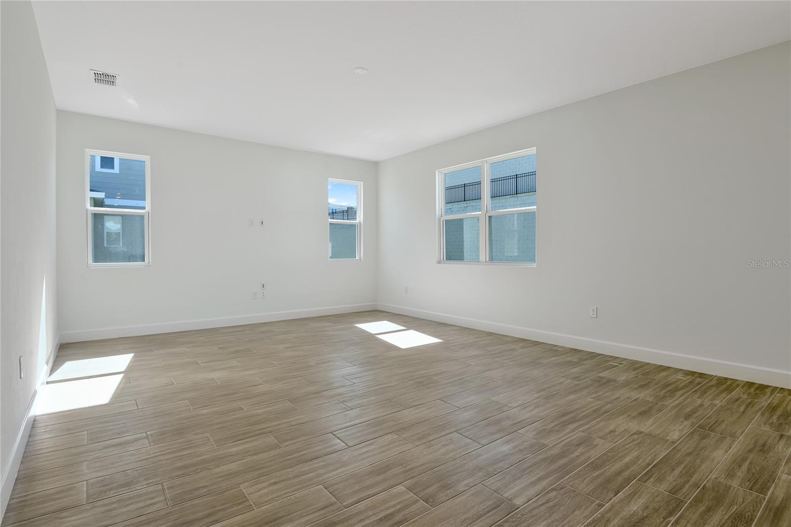 SEASONS AT WEKIVA RIDGE - Residential