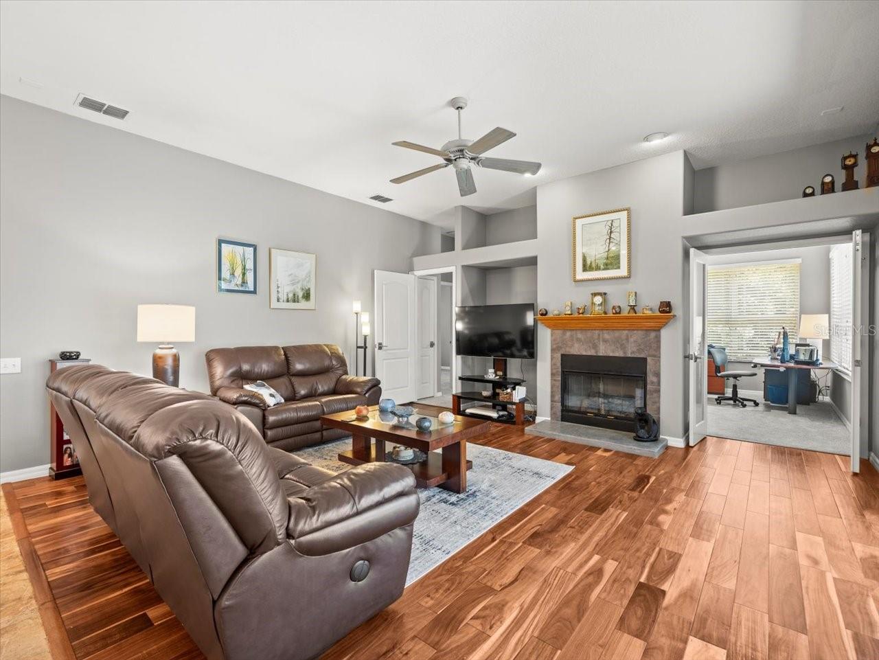 LYNNWOOD PH 1 - Residential