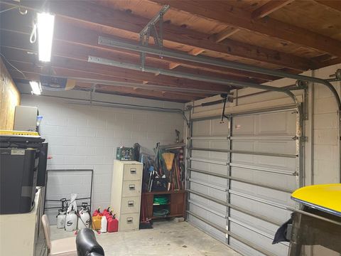 Tiny photo for 6935 NW Highway 225a, Ocala, FL 34482 (MLS # OM715917)