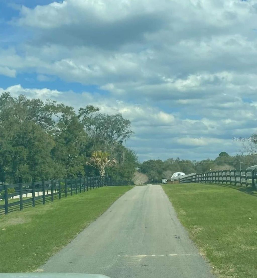 Photo of 6935 NW Highway 225a, Ocala, FL 34482 (MLS # OM715917)