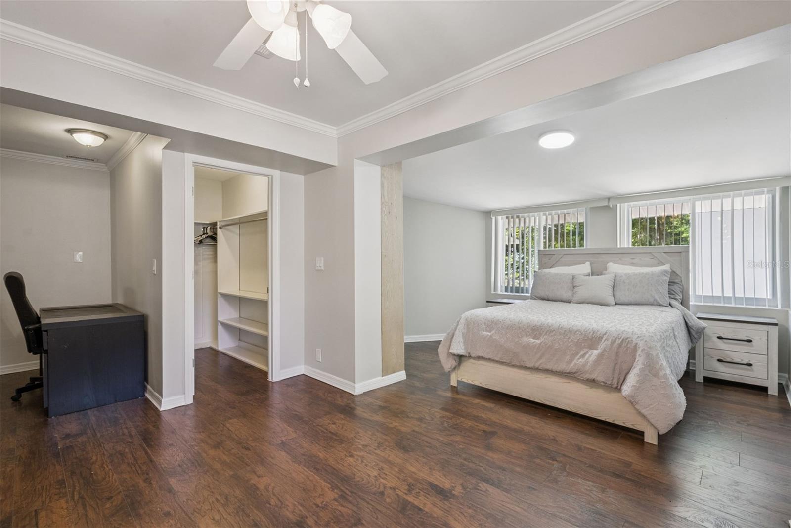 BALLARDS IN BLK 08 HOWRYS ADD DELAND - Residential