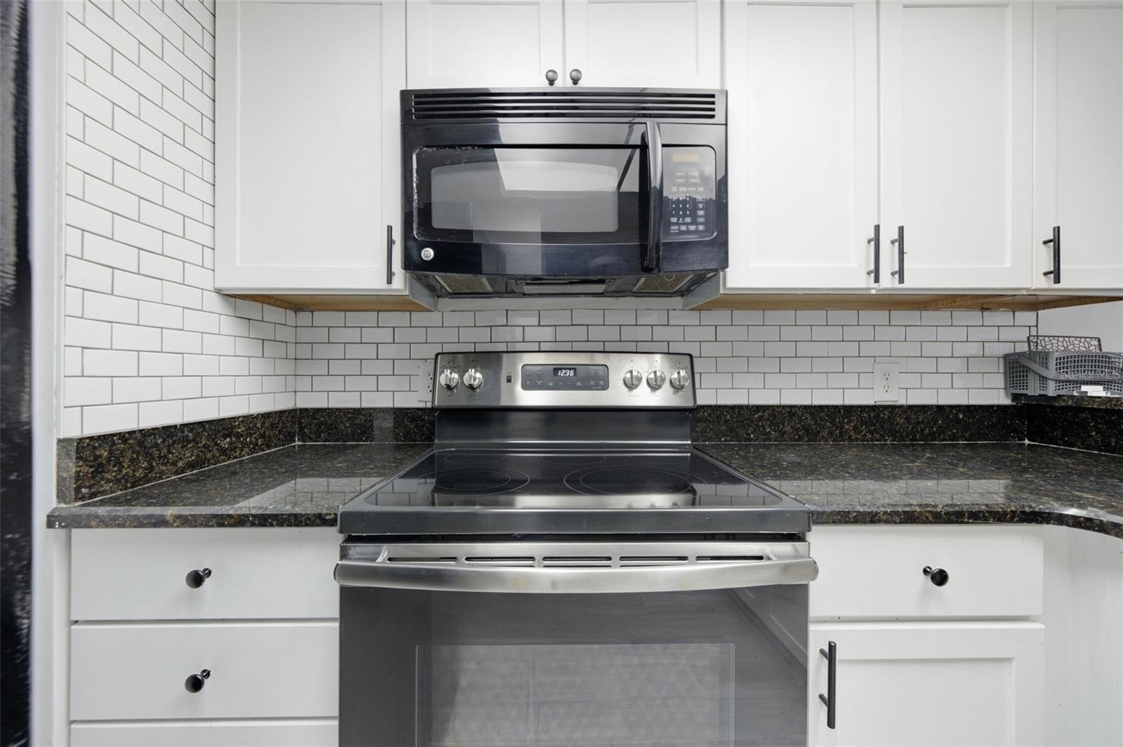 4141 BAYSHORE BOULEVARD 205