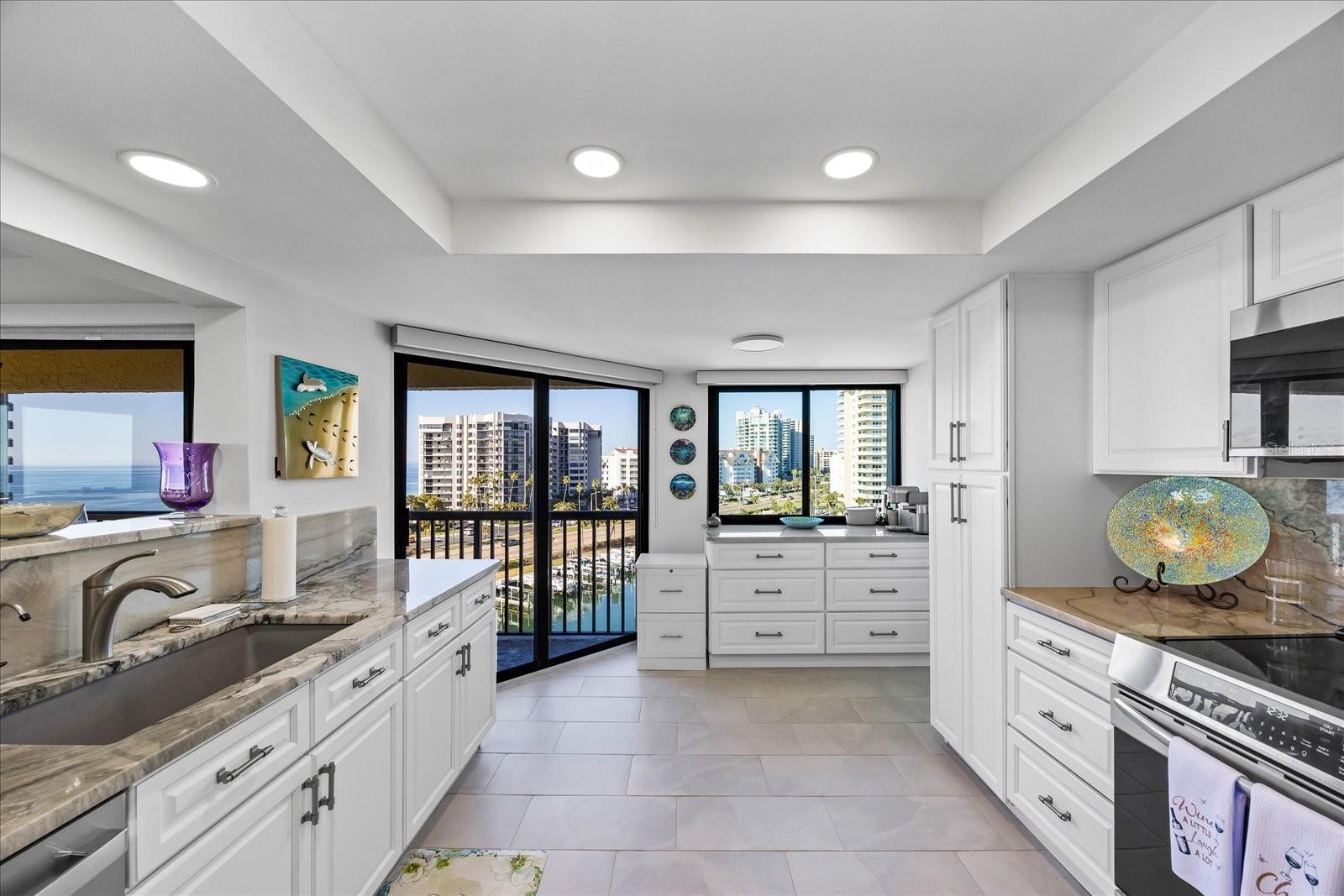 HARBORAGE CONDO BELLEAIR BEACH - Residential