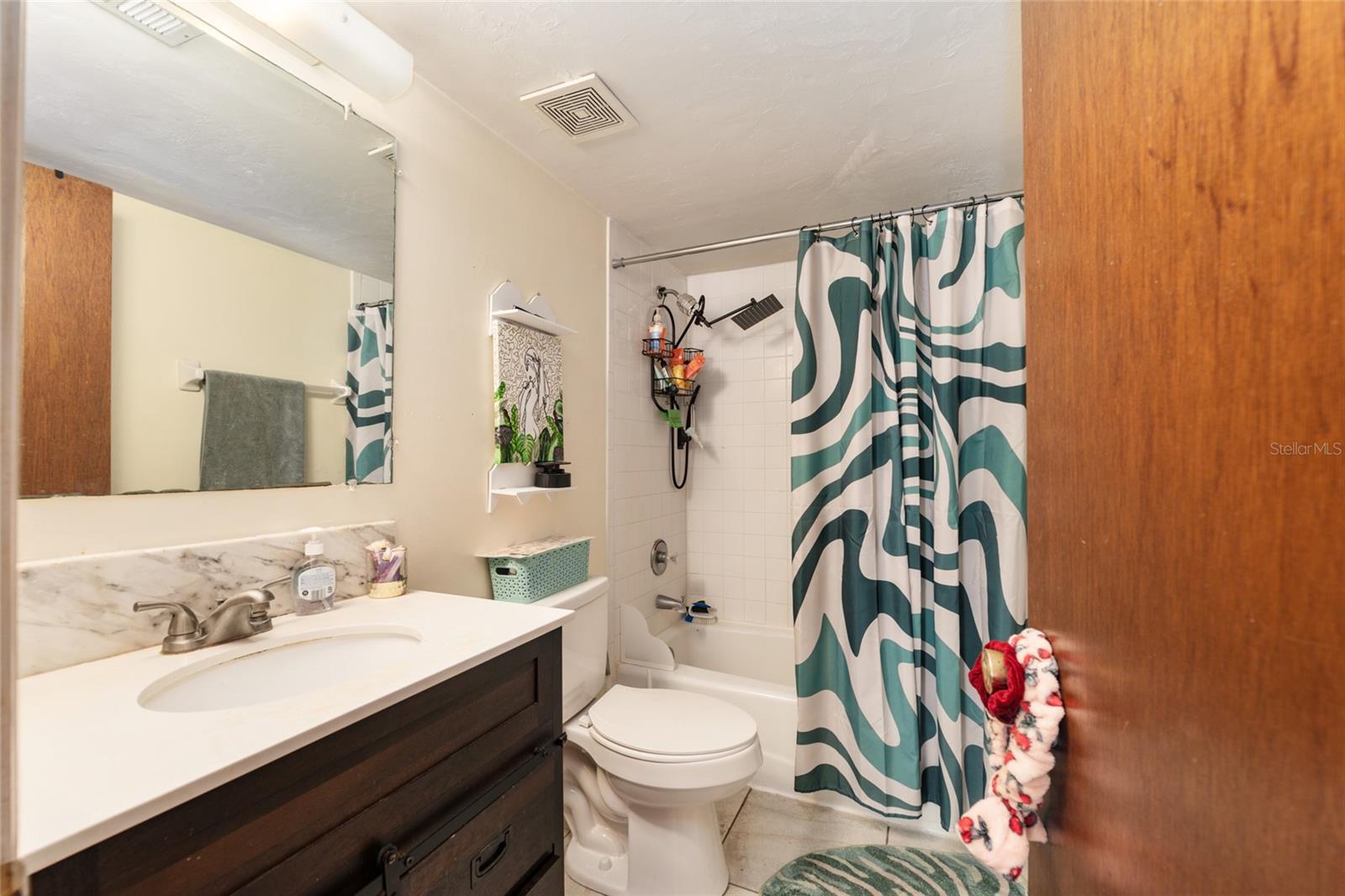 CAMPUS EDGE CONDO - Residential