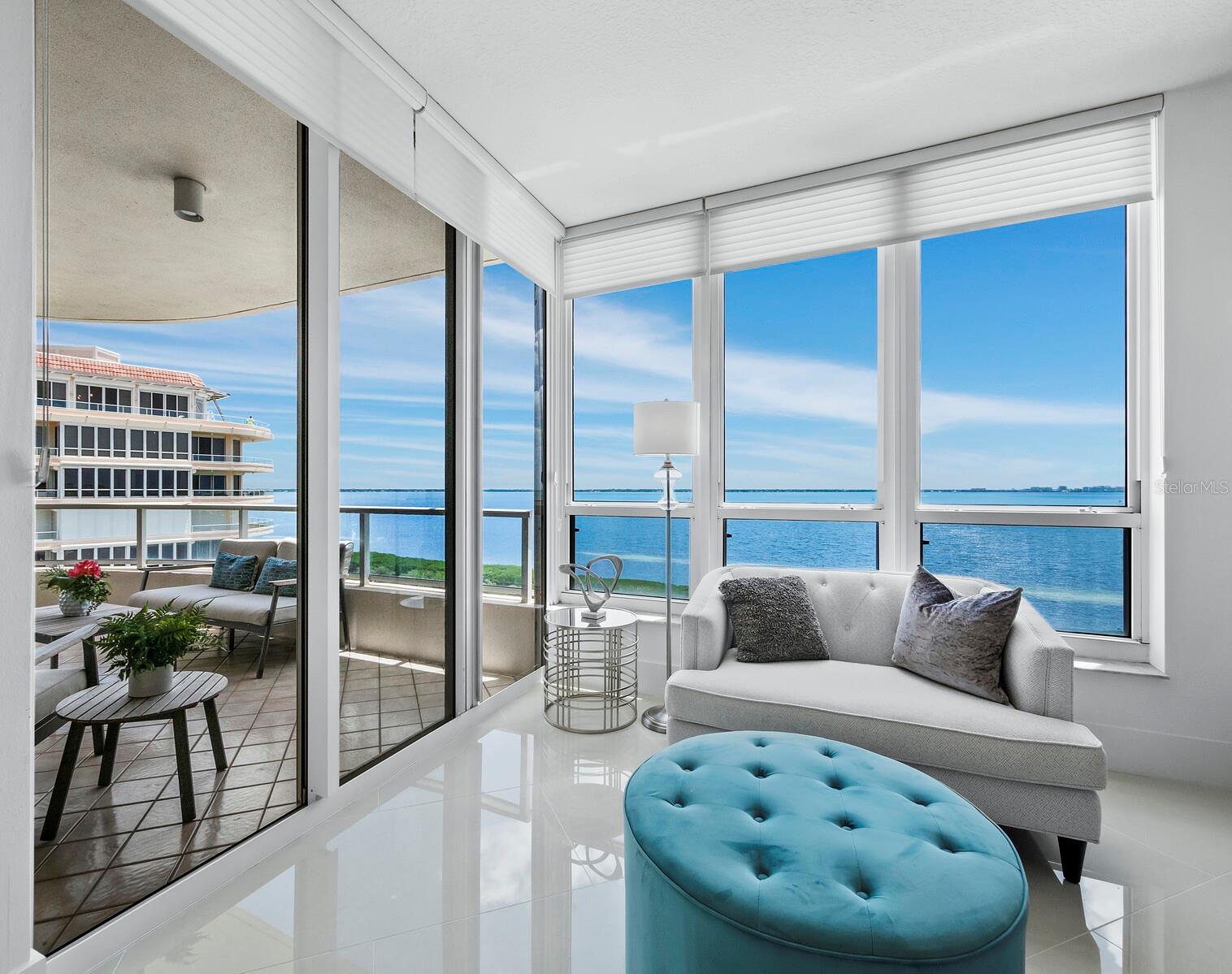 GRAND BAY 4 - Residential