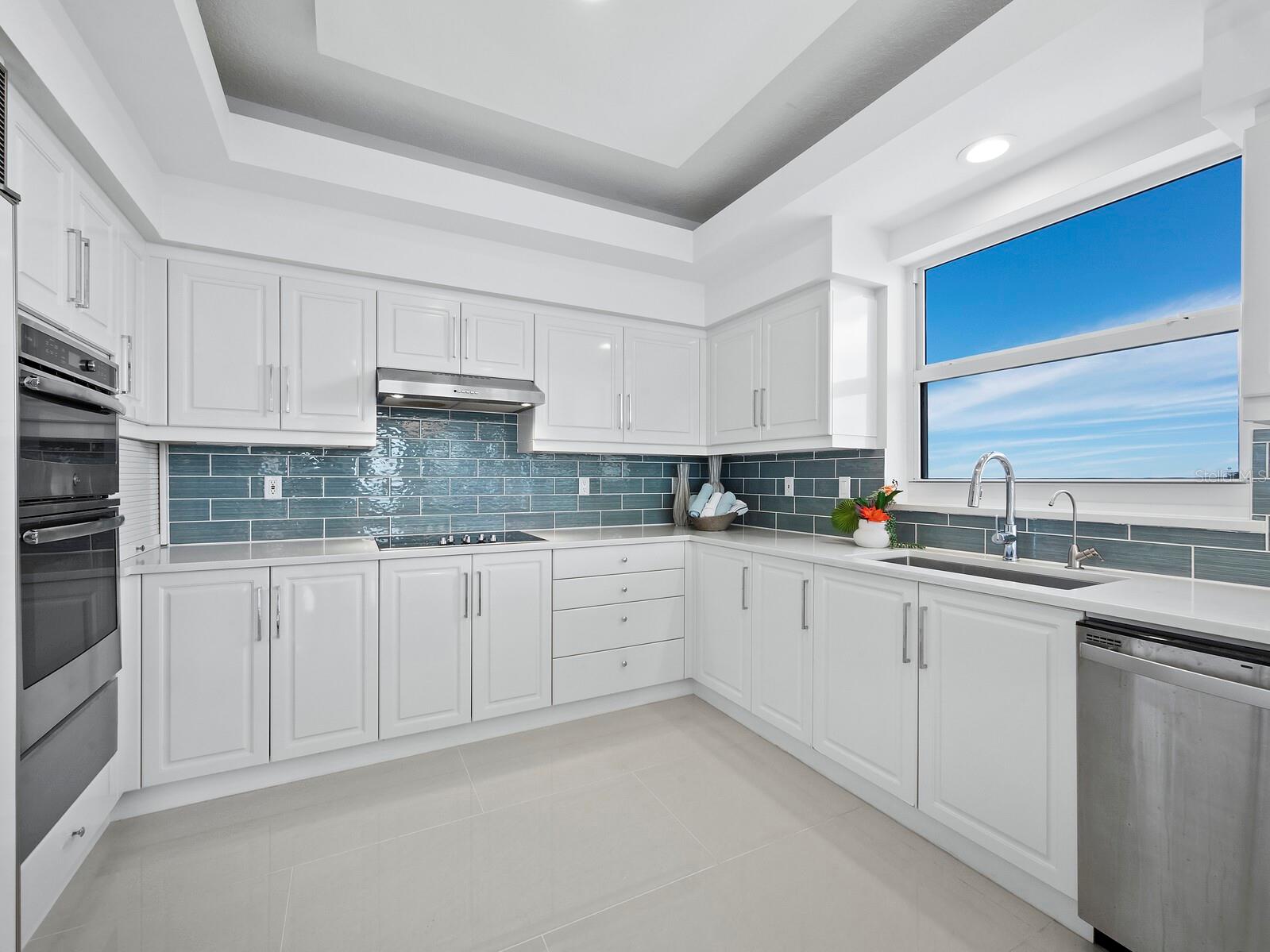 GRAND BAY 4 - Residential