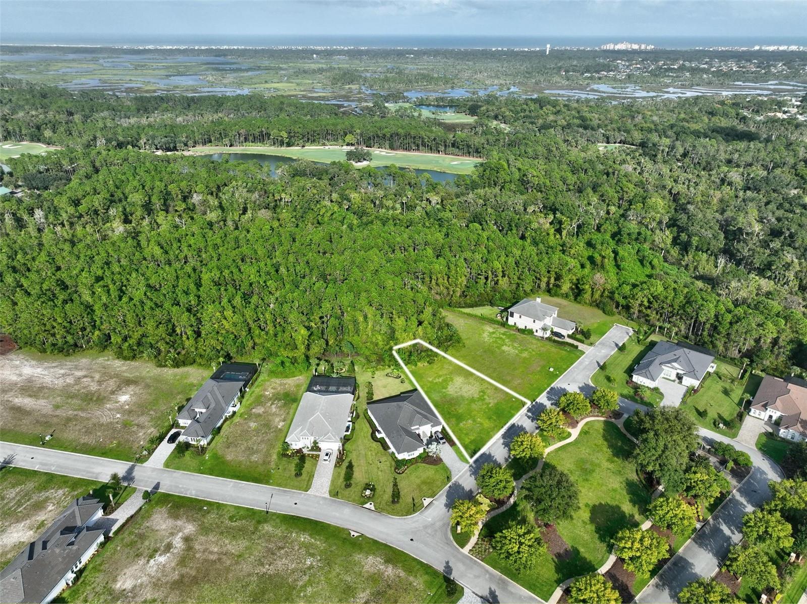 CONSERVATORY/HAMMOCK BEACH - Land