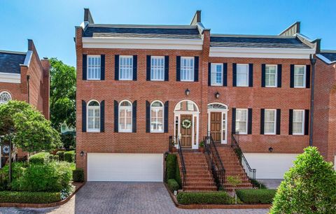 Photo of 5121 S Nichol Street, Tampa, FL 33611 (MLS # TB8444137)