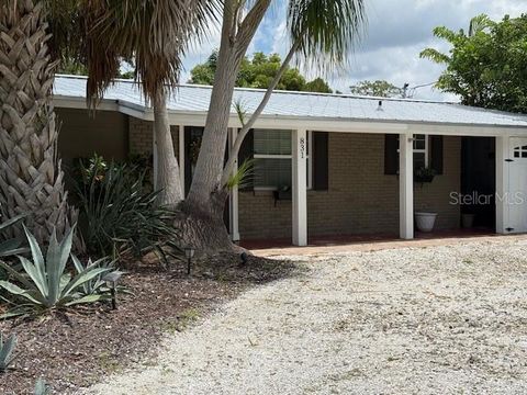 Photo of 831 40th Street, Sarasota, FL 34234 (MLS # TB8510150)