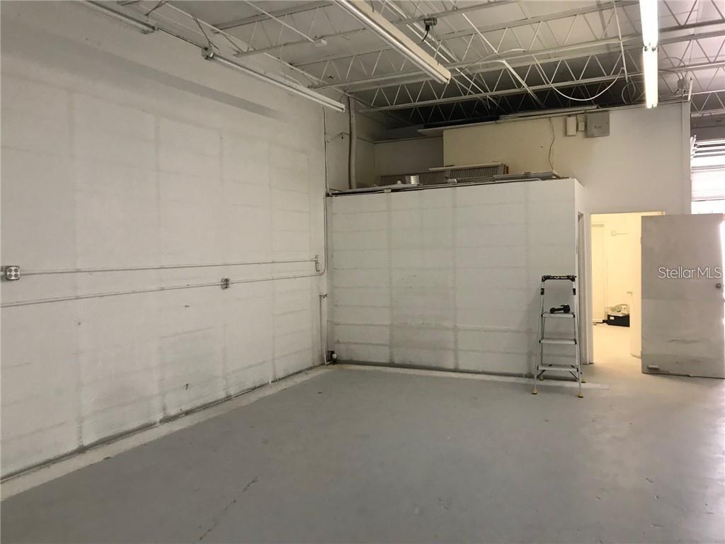 SUNNYSIDE SUB - Commercial Lease