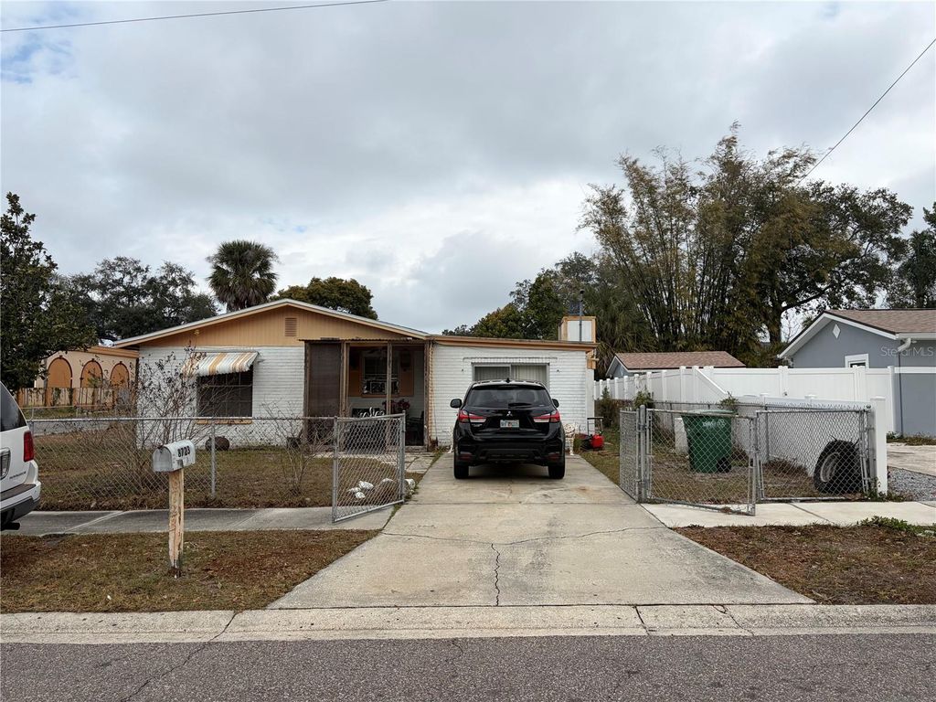Photo of 8723 N River Forest Circle, Tampa, FL 33604 (MLS # TB8475528)