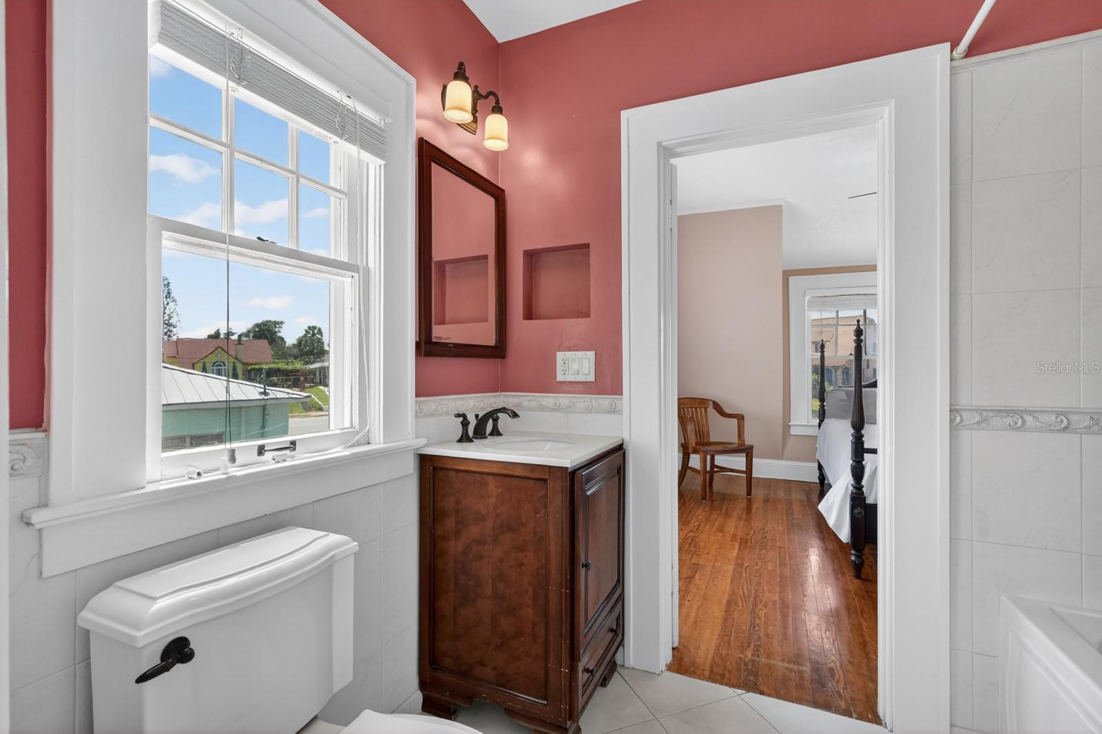 BOSTWICK PARK - Residential