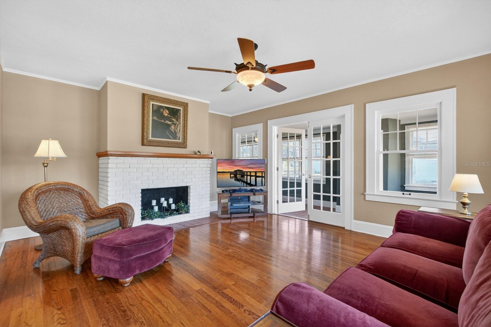 BOSTWICK PARK - Residential