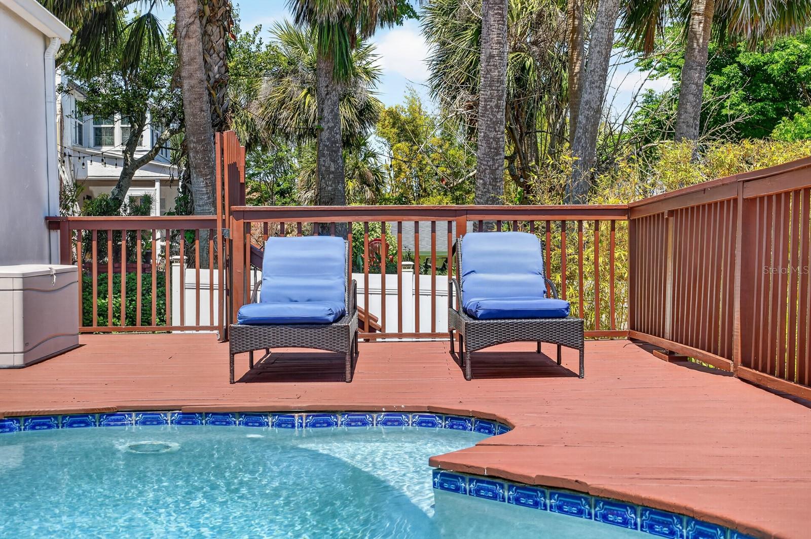 BOSTWICK PARK - Residential