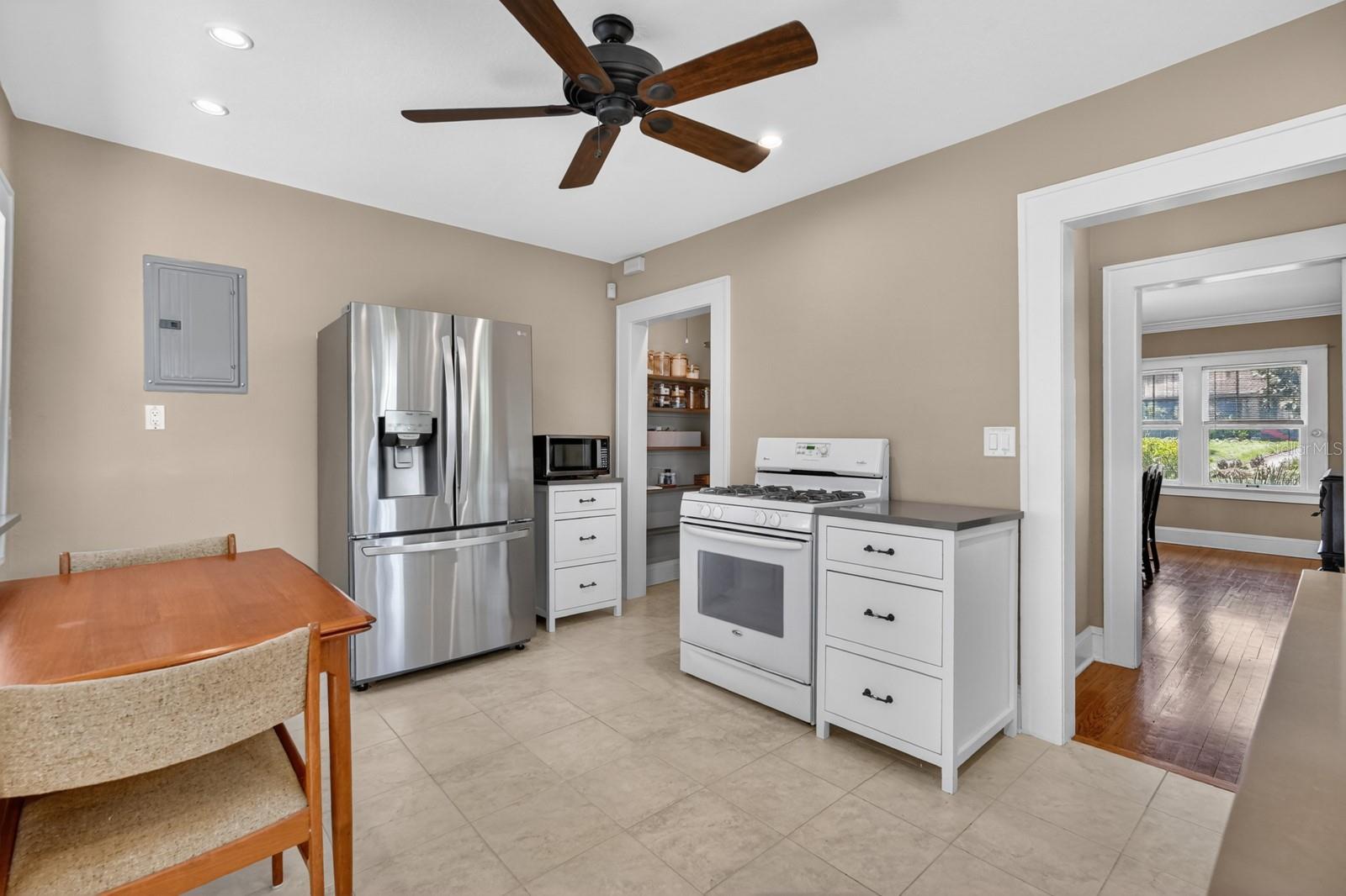 BOSTWICK PARK - Residential